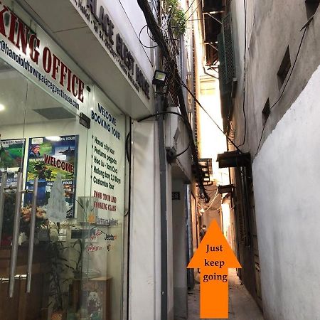Centre Alley House & Travel Hanoi Esterno foto