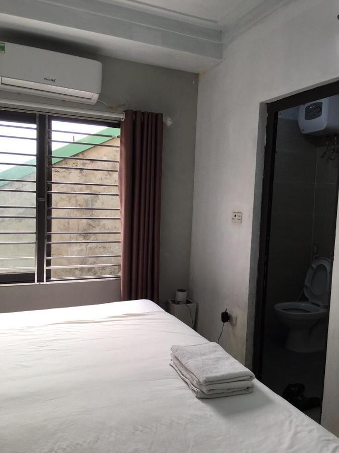 Centre Alley House & Travel Hanoi Esterno foto